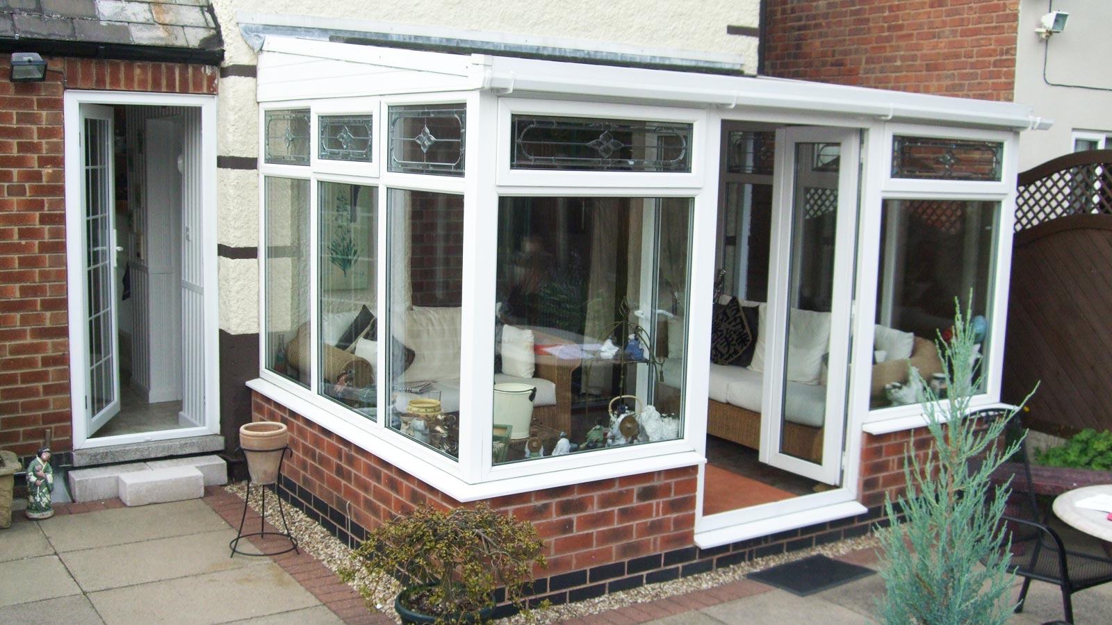 KLG Rutland installed this small lean to conservatory to extend a traditional property
